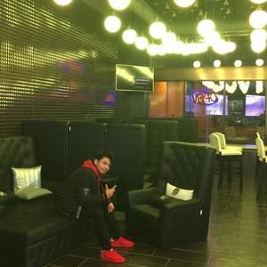 Meet your Posher, Edwin